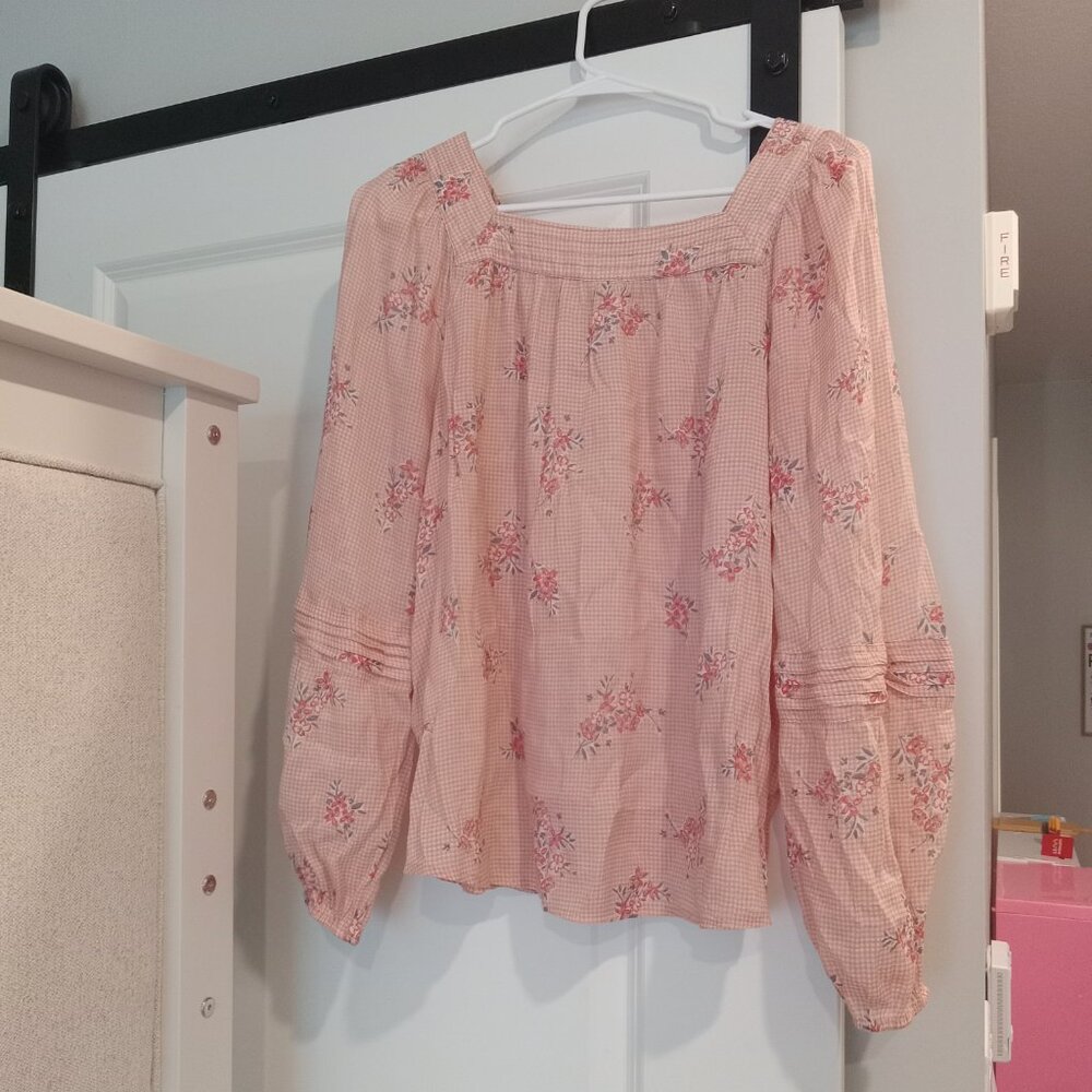 GREAT Light Red Floral Gingham LC Lauren Conrad Linen Top